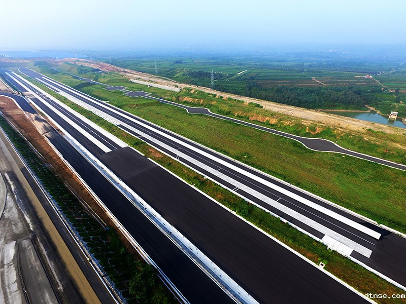 2018年陆续完成T5NVH和舒适性路、T8干操控路、T11偏移和拉拽路、T16轮胎湿制动路、T13疲劳耐久路、T3动态广场、T9湿操控路、T15测试