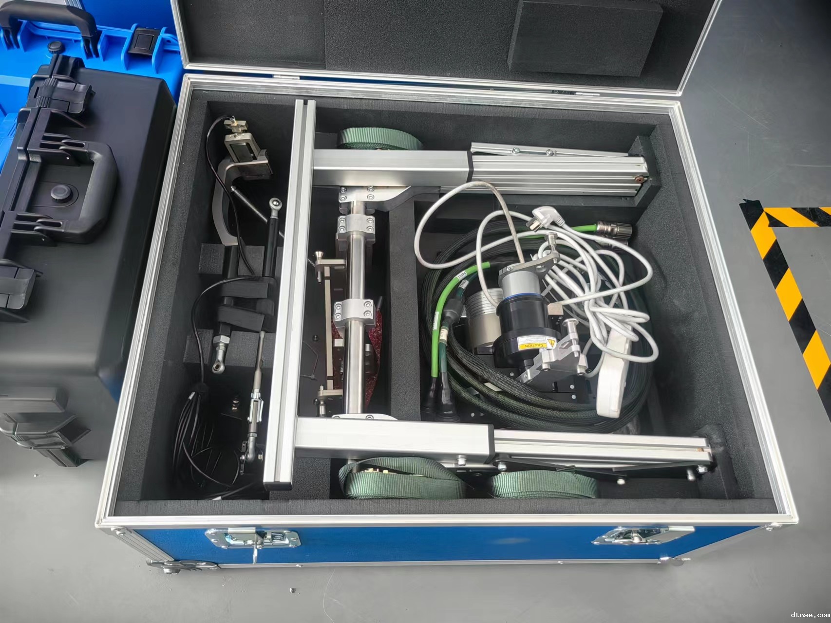 制动油门组合踏板机器人